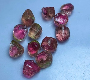 Lot de tourmaline rose naturelle brute d'Afghanistan, qualité de facettage et de découpe, pierres précieuses en vrac, cristaux en vrac - Product Image 5