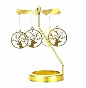 Decoración navideña de árbol de metal dorado con adornos colgantes, decoración tradicional para la mesa navideña, decoración para el hogar. - Product Image 3