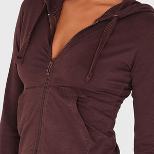 Conjunto Deportivo Formal Corto para Mujer, Personalizado, de Poliéster/Algodón, Sudadera con Capucha de Corte Regular y Pantalones de Corte Recto, Conjunto para Correr - Product Image 6