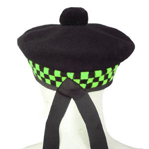 Gorro Balmoral Verde Vibrante Hecho a Mano en Escocia, OEM ODM, Gorros Tradicionales para Kilt, 100% Lana, Más Vendido - Product Image 3