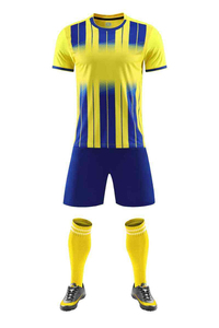 เสื้อฟุตบอลผู้ใหญ่ขายส่ง ดีไซน์ล่าสุด แขนสั้น ป้องกันแบคทีเรีย ระบายอากาศได้ดี ผ้าตาข่ายโพลีเอสเตอร์ 100% พิมพ์ลายดิจิทัล รับผลิตแบบ OEM - Product Image 4