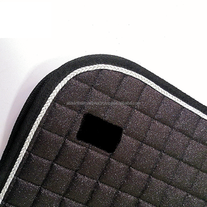 Tapis de selle de cheval en tissu étincelant avec accessoire équin confortable à paillettes de cristal à des prix raisonnables - Product Image 3
