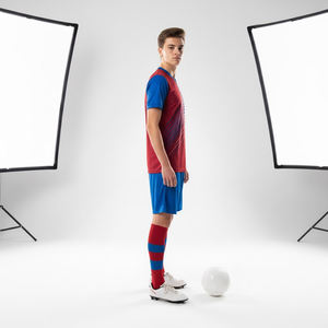 Uniformes de Fútbol Personalizados por Sublimación, Nombre y Números del Equipo, Uniformes de Fútbol Duraderos, Fábrica OEM - Product Image 3