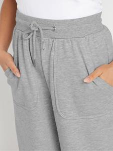 Pantalones Deportivos Anchos y Holgados de Alta Calidad, Transpirables, con Bolsillos Tipo Cargo, Estilo Urbano, Elásticos, Color y Diseño Personalizables Disponibles - Product Image 5