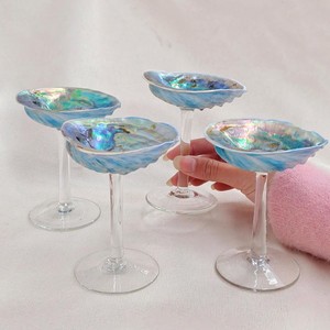 Fabulous sea shell & glass wine glass adds a touch of sophistication to home dining <b>tables</b>, restaurants, and bar setups - Product Image 1