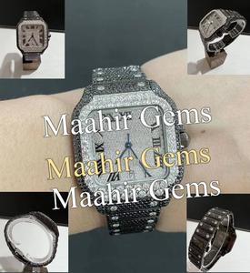 Montre automatique de luxe personnalisée pour homme en acier inoxydable avec boîtier carré, verre saphir, résistance à l'eau 10 bars, et cristaux noirs glacés - Product Image 1