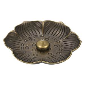 Porta Incienso Metálico en Forma de Hoja Disponible a Precio de Mayoreo - Product Image 1