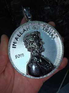 Pendentif médaillon Abraham Lincoln glacé en Moissanite VVS avec chaîne à maillons, Tendance, Meilleure Vente, Promotion, Hip Hop Bling, Luxe, Article d'exception - Product Image 3