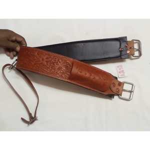 Vente en gros d'une sangle de selle Western très vendue Attache Cinch Outillage floral Tressage blanc Design Cheval en cuir de haute qualité - Product Image 1