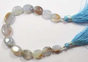 Perles ovales en calcédoine naturelle blanche à changement de couleur, perles de pierres précieuses en vrac pour la fabrication de bijoux, vente en gros - Product Image 2