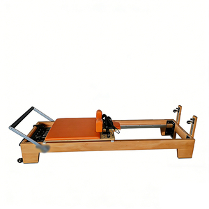 Appareil de Pilates en bois de hêtre de luxe pour le renforcement du tronc, idéal pour les centres d'activités pour seniors - Product Image 4