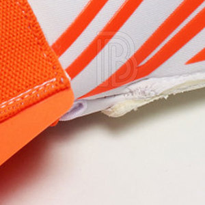 ถุงมือผู้รักษาประตูฟุตบอลแบบมืออาชีพ ป้องกันนิ้วมือ ระบายอากาศได้ดี - Product Image 4
