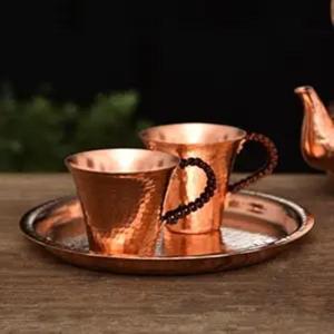 Vente en gros de tasses à boire en cuivre pur de qualité supérieure, de style indien artisanal, idéales pour les bienfaits pour la santé et l'utilisation à la maison ou au bar. - Product Image 2