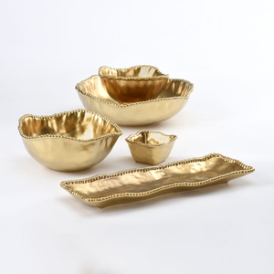 Bols en métal faits à la main avec motif de fleurs roses, finition argentée polie, vaisselle de mariage, accessoire décoratif pour centre de table - Product Image 5