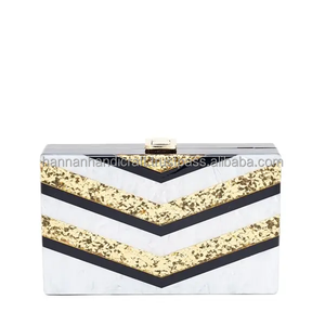 Pochette de Soirée en Résine Personnalisée Ornée, Sac de Soirée de Luxe Fait Main en Résine, Pochette Tendance en Résine pour la Revente en Boutique - Product Image 5