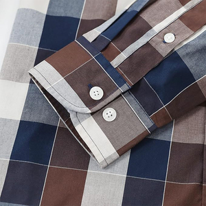 เสื้อเชิ้ตผ้าฝ้ายฟลานเนล 100% สำหรับผู้ชาย ใส่สบาย ระบายอากาศได้ดี เป็นมิตรกับสิ่งแวดล้อม  ไซส์ใหญ่  ลายเรียบ  ใช้ได้ทุกวัน  รับสั่งทำตามแบบ - Product Image 3