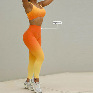 Ensemble de yoga 2 pièces pour femme : Crop top orange à bretelles croisées et leggings taille haute longueur cheville, sans couture, avec cordon de serrage, en Spandex et Polyester - Product Image 3