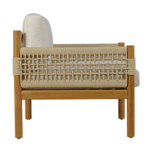 Sillón de Madera de Teca Hecho a Mano con Detalles de Ratán y Asiento Acolchado Grueso para Salas de Estar Modernas en Hogares y Hoteles - Product Image 3