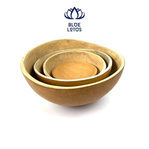Meilleures ventes : Bols en calebasse écologiques faits à la main pour le service alimentaire et la décoration rustique de la maison – Vente en gros - Product Image 1