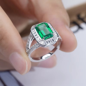 <b>925</b> Sterling <b>Silver</b> 14K Luxury Design Emerald Green <b>Ring</b> for Woman Wedding Engagement Gold <b>Ring</b> Moissanite <b>Ring</b> - Product Image 1