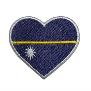 Patchs brodés 3D personnalisés avec logo – à coudre, en tissu tissé, faits main, en forme de fleur/coeur, couleurs et tailles personnalisées pour chapeaux et vêtements - Product Image 5