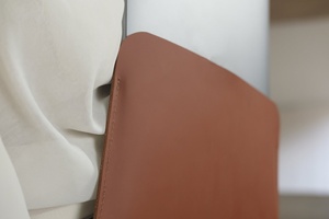 ซองหนังใส่แล็ปท็อปพร้อมขาตั้งตรงตามมาตรฐาน LLS-0030C สินค้า - Product Image 4