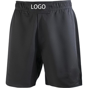 Shorts tricotés noirs unis à séchage rapide pour hommes, taille mi-haute, fermeture élastique, style sport décontracté, shorts de compression pour l'entraînement en salle de sport - Product Image 1