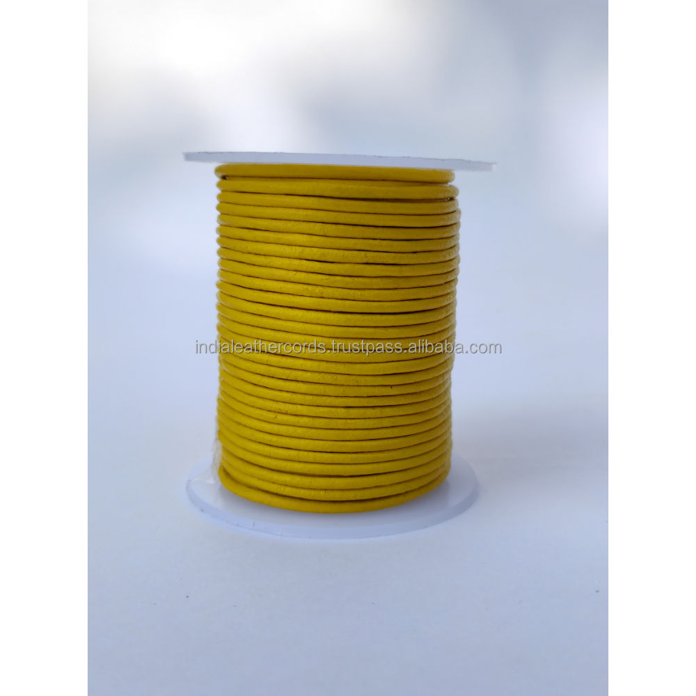 สีเหลือง