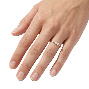 Anillo Apilable Minimalista con Diamantes de Laboratorio Redondos, Oro Sólido de 9K, 10K, 14K, 18K, Anillo de Promesa con Cuatro Diamantes, Anillo de Moda para Uso Diario - Product Image 5