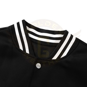 Chaqueta universitaria con bordado de alta calidad unisex, chaqueta de invierno de lana de algodón con logotipo personalizado en la parte delantera, diseño de letras OEM para hombres - Product Image 4