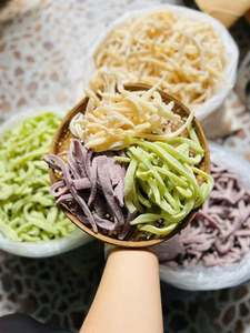 Fabricant vietnamien de viande de noix de coco séchée, bonbons de noix de coco sucrés, collation, vente en gros, exportation directe d'usine - Product Image 2