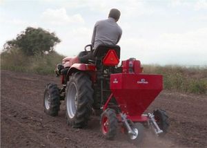 <b>Potato</b> <b>Planter</b> Tractor Mounted Automatic Multifunctional Agricultural Used - Product Image 3
