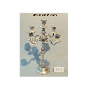 Candelabro Decorativo de Cinco Brazos con Acabado Plateado Pulido, Hecho a Mano, Duradero, Ecológico y Elegante para Decoración del Hogar - Product Image 1