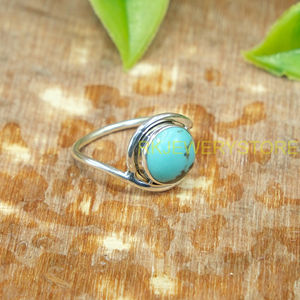 แหวนเงินแท้ 925 ประดับพลอยเทอร์ควอยซ์ธรรมชาติทรงกลมแบบคาโบชอง สีฟ้า ดีไซน์โบโฮสำหรับผู้หญิง - Product Image 5