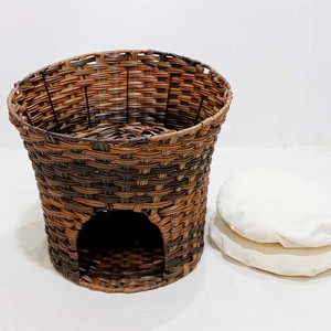 Lit cylindrique pour chat en osier plastique tressé avec deux coussins doux – Offre spéciale - Product Image 6