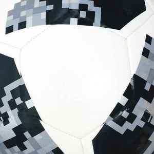 ฟุตบอลเย็บมือคุณภาพพรีเมียมพร้อมโลโก้และดีไซน์สั่งทำพิเศษ ขนาดสำหรับผู้ใหญ่ พร้อมไส้ในเสริมความแข็งแรง - Product Image 4