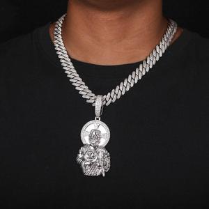 Pendentif élégant pour homme en or avec motif Jésus et diamants, bijoux pour homme, accessoires de mode pour l'exportation, prix de vente - Product Image 5