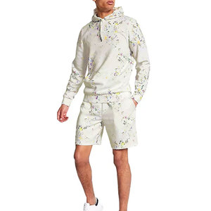 Ensemble de vêtements de loisirs urbains de haute qualité pour le week-end, sweat-shirts et shorts, tissu lisse, tendance, prêt à porter, confort quotidien élégant - Product Image 1