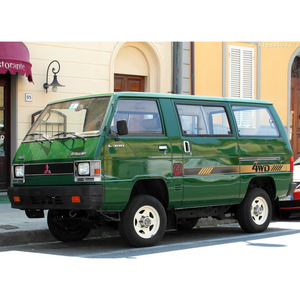 Fourgon robuste et durable pour travaux de transport intensifs, Mitsubishi L300 d'occasion. - Product Image 6