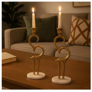 Porte-bougie en aluminium design vintage, paire de cerfs, avec base en marbre, figurine sculptée, décoration de table artisanale, Noël, or et blanc - Product Image 4