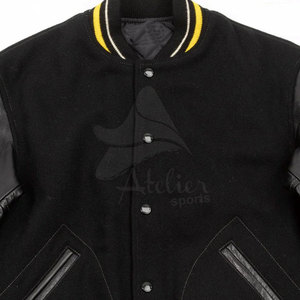 แจ็คเก็ตเบสบอลหนังแท้แบบ OEM คอตั้ง ระบายอากาศได้ดี เป็นมิตรกับสิ่งแวดล้อม ออกแบบได้ตามสั่งสำหรับผู้ชาย - Product Image 4