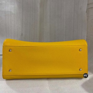 <b>Yellow</b> PU Womens Tote Bag with Chain Strap Fashion Daily Use Solid Color Large Capacity OEM Shoulder Bags Premium Quality Trendy - Product Image 4