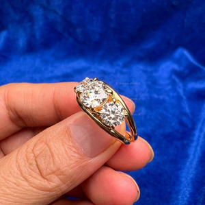 Anillo de Diamante Cultivado en Laboratorio de 2 Quilates, Anillo de Compromiso Solitario Minimalista, Anillo de Propuesta Clásico de Oro de 14K, Joyería Nupcial Elegante - Product Image 2