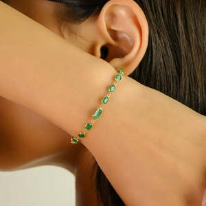 Fine Charm Bracelet Vivid Green 4.45 Ct Emerald Chain Bracelet in 18K <b>Solid</b> <b>Gold</b> - Product Image 1