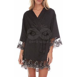 Robe de chambre élégante en soie pour femme, peignoir en satin à manches longues, vêtement de nuit confortable, vêtement d'intérieur, fabricant de designs personnalisés - Product Image 6