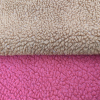 Tissu en polaire sherpa de qualité supérieure 100% polyester, tissu en fausse fourrure d'agneau sherpa, tissu en fausse fourrure d'ours en peluche