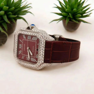 Montre de luxe élégante avec diamants Moissanite glacés, bracelet en cuir marron, cadran à chiffres romains, style vintage hip-hop, montre personnalisée avec bracelet en caoutchouc - Product Image 2