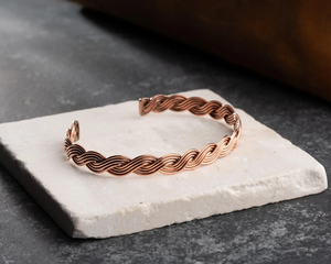 NEHA ENTERPRISES Brazalete de Cobre de Lujo, Pulsera, Brazalete Ajustable Hecho a Mano, Personalizable, Joyería de Moda - Product Image 2