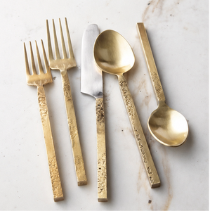 Juego de cubiertos de lujo al por mayor de acero inoxidable dorado con mango martillado para banquetes de boda y restaurantes de alta gastronomía - Product Image 3