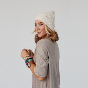 หมวกบีนนี่แบบพับได้ หลายสี แฟชั่นสำหรับเดินทางกลางแจ้ง สตรีทแวร์ ของขวัญคู่ หนานุ่ม ใส่ได้ในฤดูหนาว เหมาะสำหรับทุกเพศ - Product Image 6